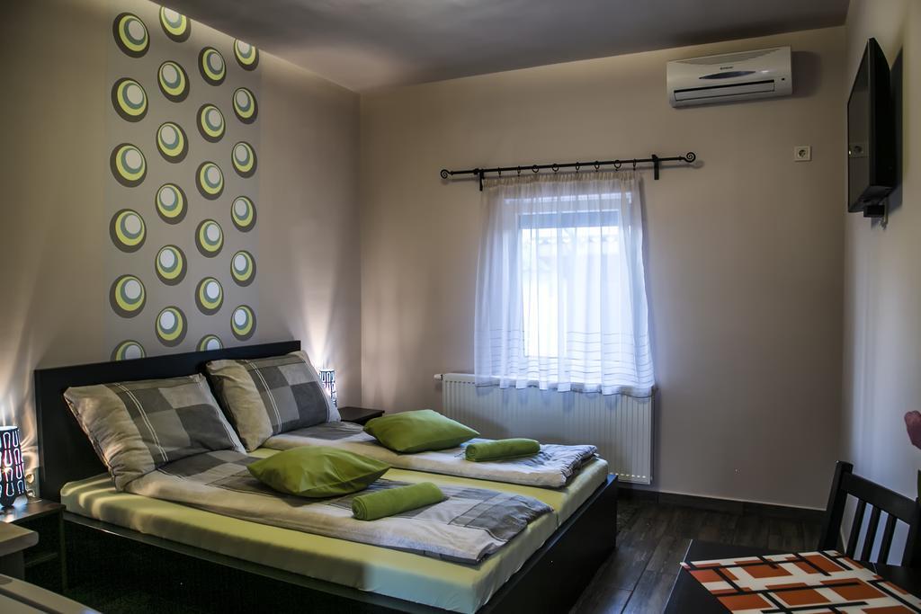 Hotel Aranyhid Vendeghaz Makó Exterior foto